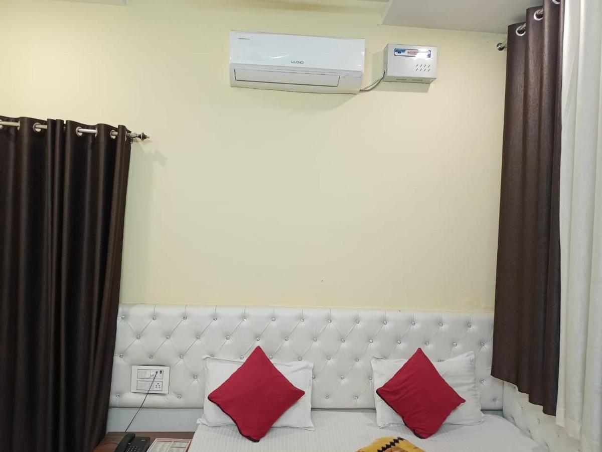 Hotel vinayak inn Haridwār Exterior foto
